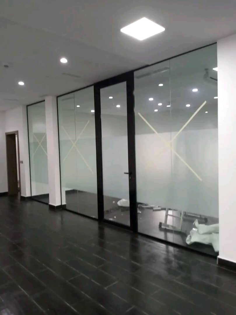 Frameless Staircase Rail